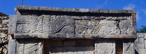 Platform of Venus at Chichen Itza - chichen itza mayan ruins,chichen itza mayan temple,mayan temple pictures,mayan ruins photos